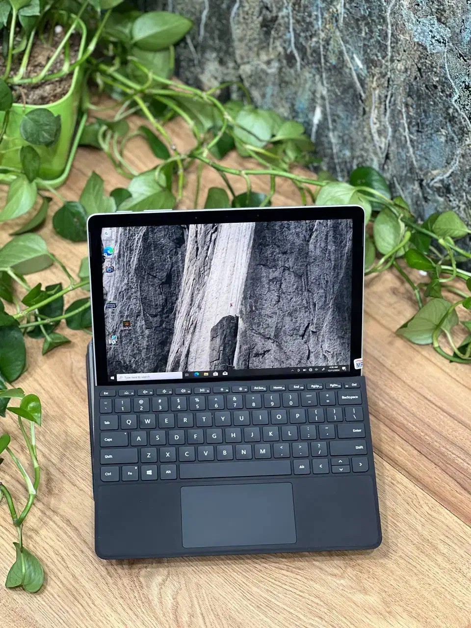 لپتاپ لمسی surface  go 2|رایانه همراه|دامغان, |دیوار