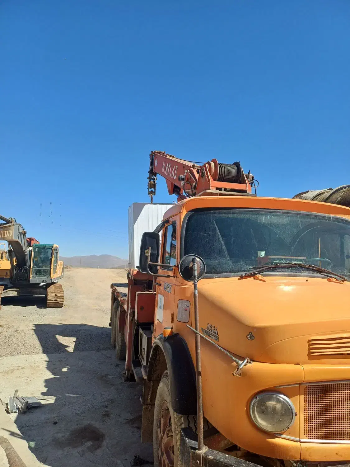 رانندهجرثقیل|استخدام حمل و نقل|ورزقان, |دیوار