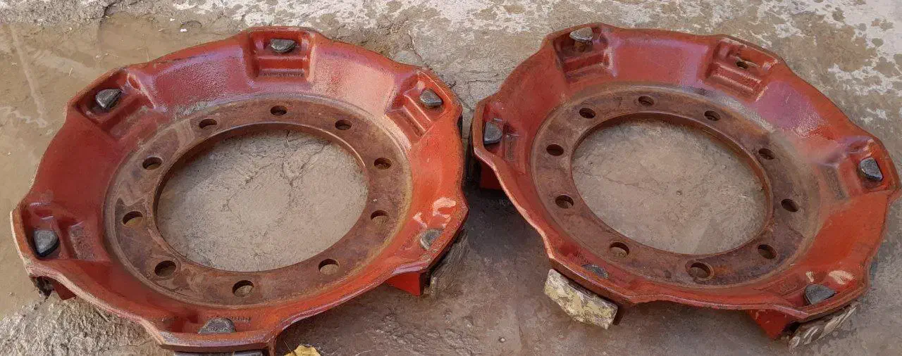 پره چرخ 24 با پیچ و مهره لقمه ی کامل|قطعات یدکی و لوازم جانبی|بیجار, |دیوار