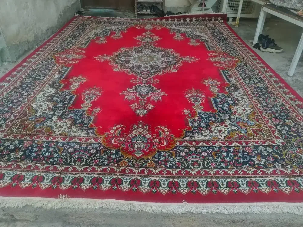 فرش یک جفت در حد نو|فرش|دوگنبدان, |دیوار