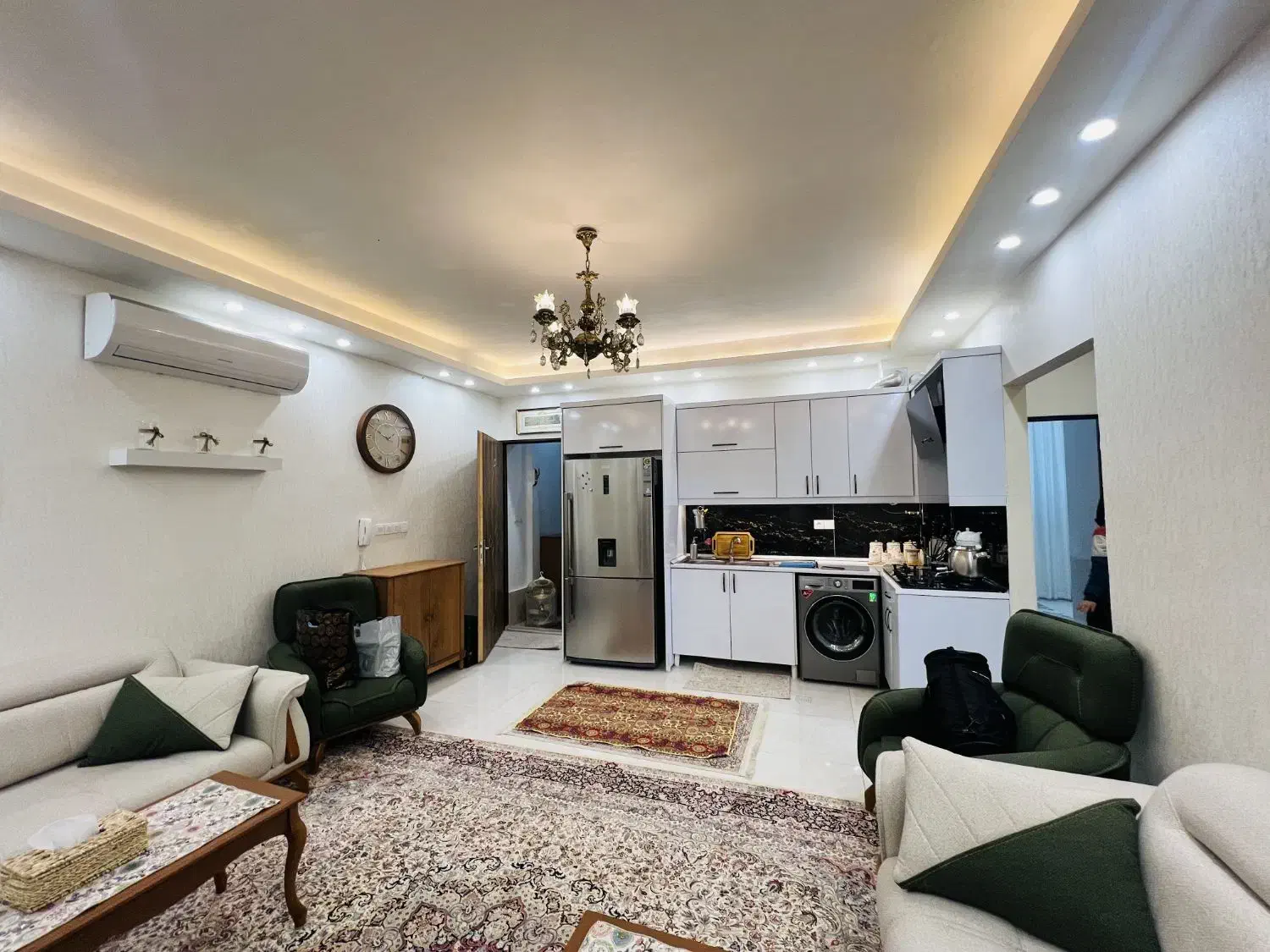 واحد83متر/2خواب/طبقه اول/آماده تخلیه/کوشش10|اجارهٔ آپارتمان|مشهد, کوشش|دیوار