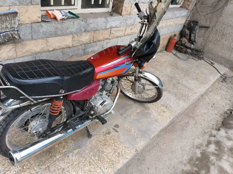 هندا 125|موتورسیکلت|بهارستان, |دیوار