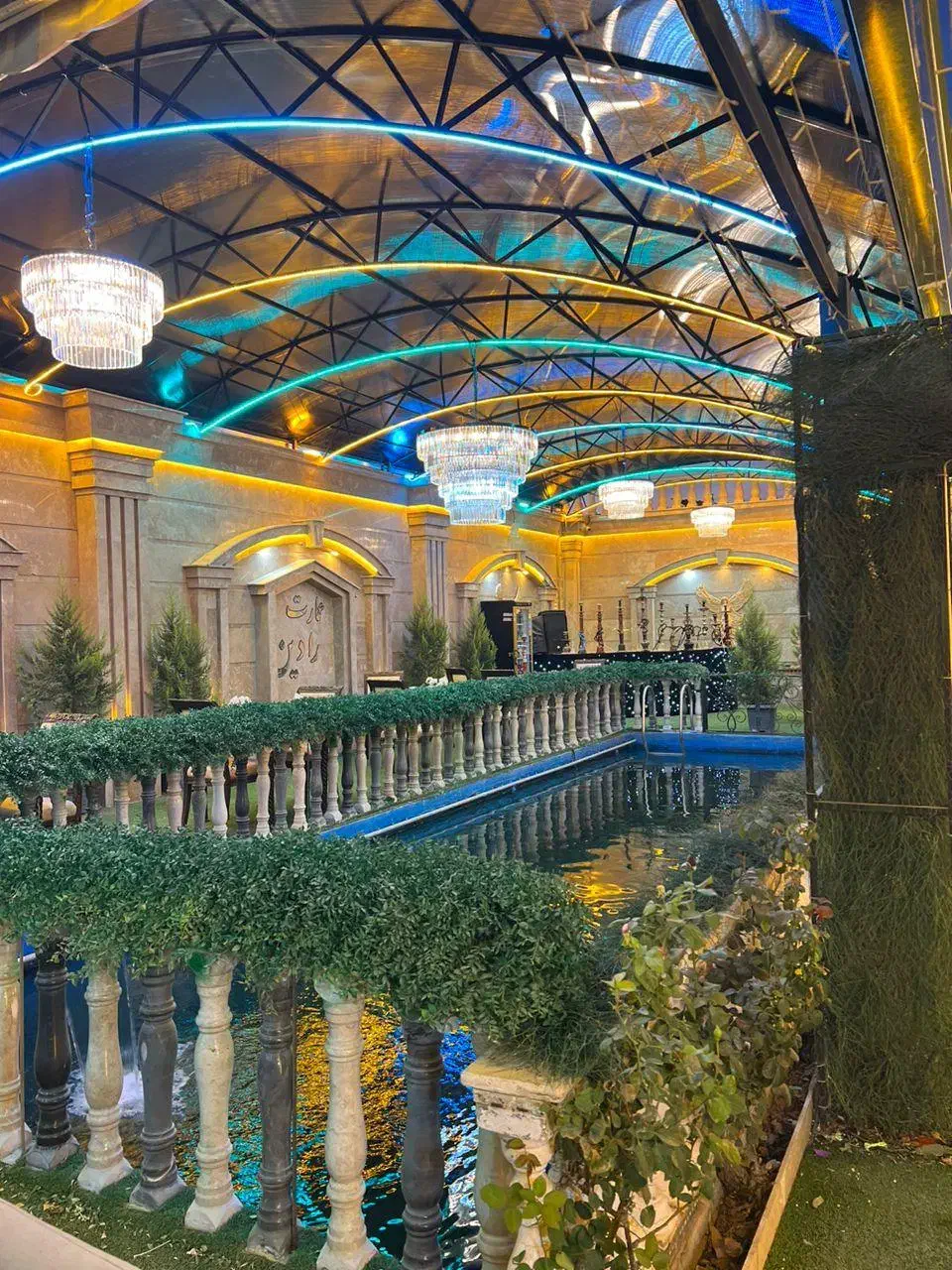 تنها باغ تالار در فردیس عمارت رادین|خدمات پذیرایی، مراسم|فردیس, شهرک ناز|دیوار