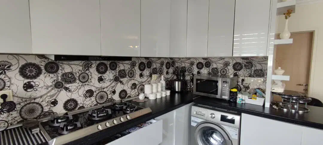 ۶۵ متر در سعادت آباد