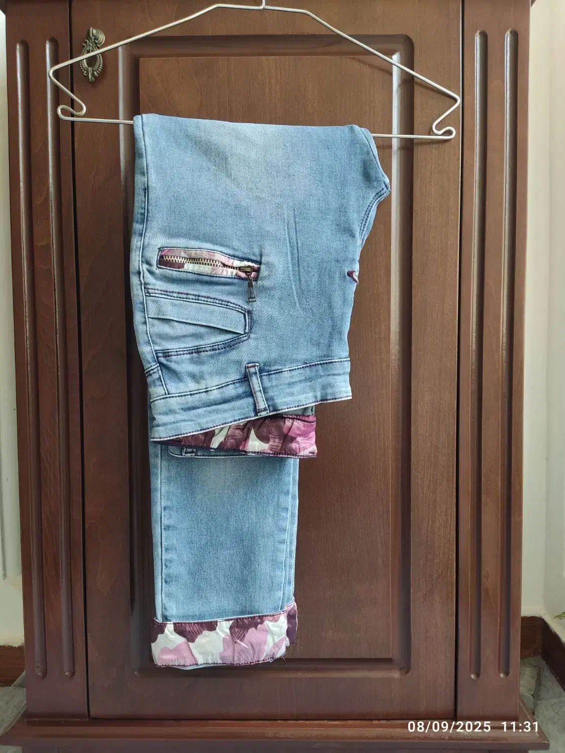 با نو فرقی ندارن...|لباس|گنبد کاووس, |دیوار