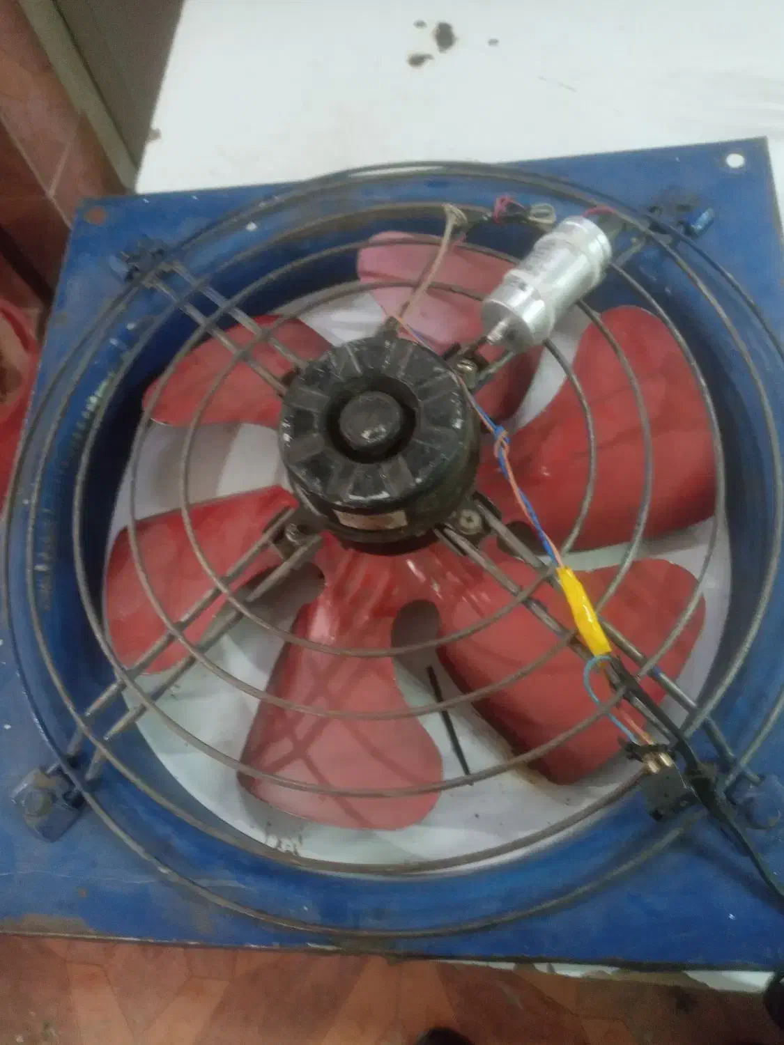 هواکش ۵۰×۵۰|پنکه و تصفیه‌کنندهٔ هوا|اهر, |دیوار