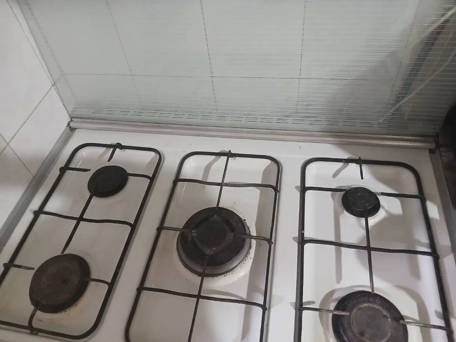 فرگاز 5شعله پادیسان|اجاق گاز و لوازم برقی پخت‌وپز|شیراز, کوشک میدان|دیوار