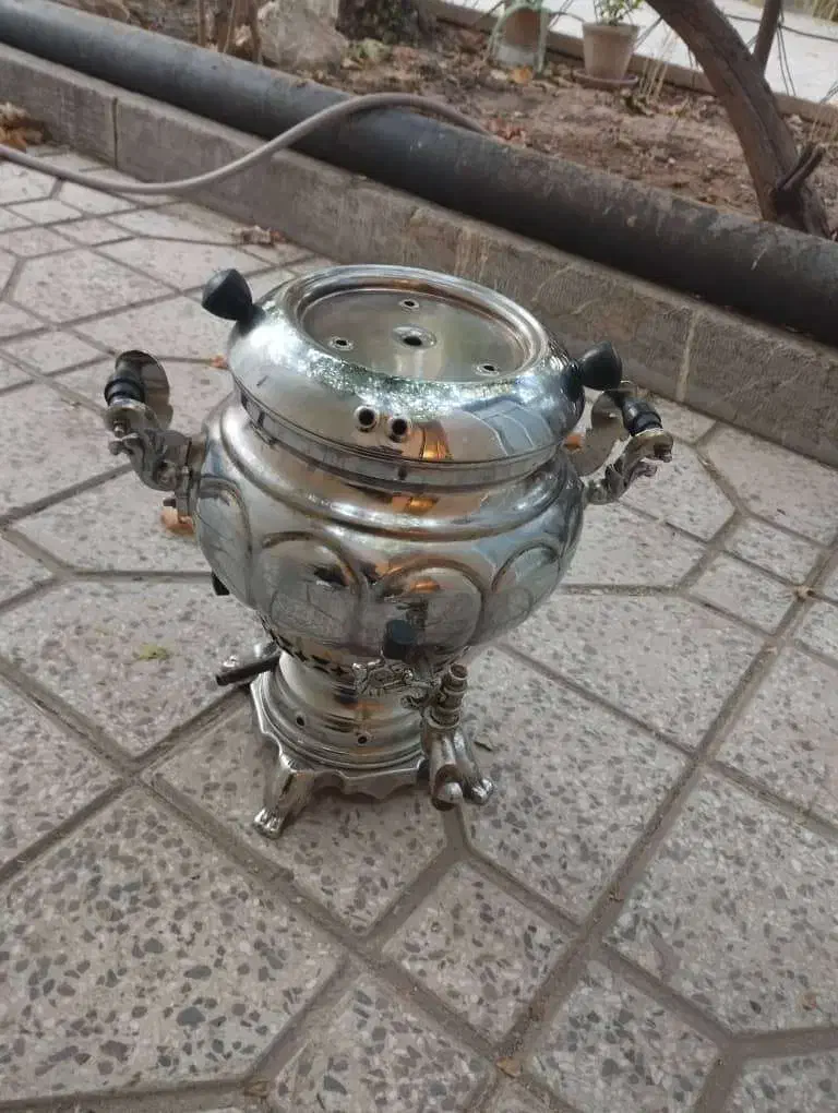 سماور کیهان جنس برنج|سماور، چای‌ساز، قهوه‌ساز|بروجن, |دیوار