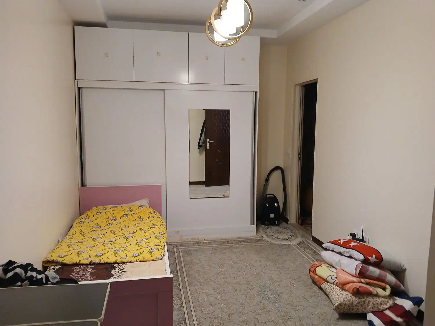 105متر /2خواب /الزهرا /مشاور زمانی/