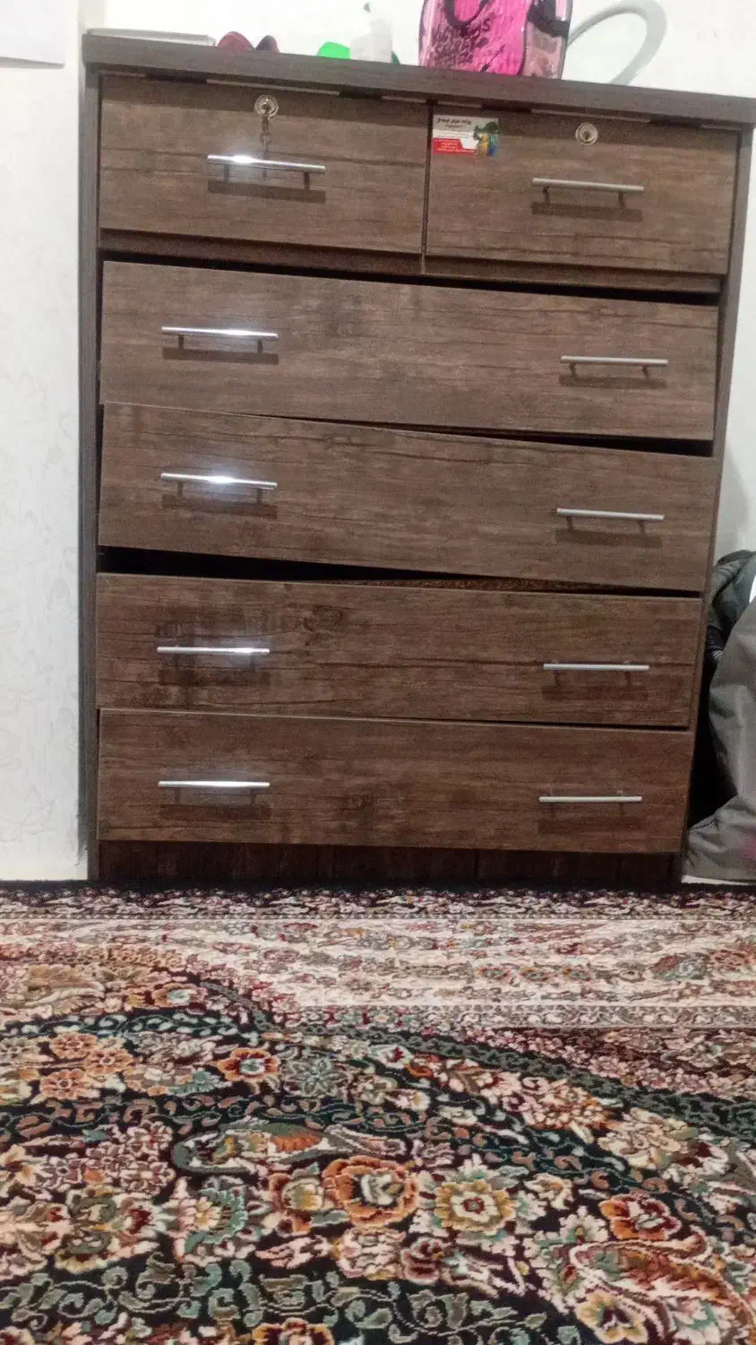 دراور ۴ کشو بزرگ و ۲کشو کوچک|جاکفشی، کمد، دراور|محمدیه-قزوین, |دیوار