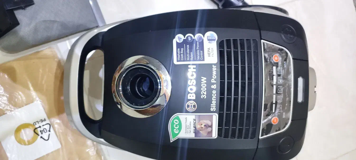 جاروبرقی بوش 3200وات|جاروبرقی، جارو شارژی، بخارشو|فولادشهر, مسکن مهر فولادشهر|دیوار