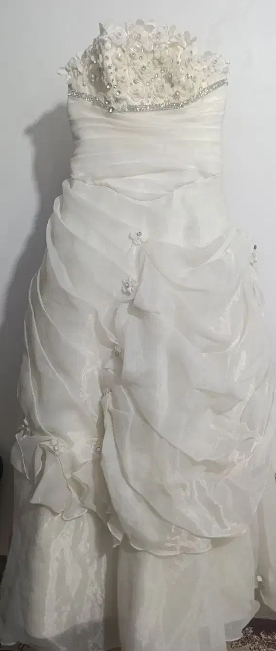 لباس عروس|لباس|یاسوج, |دیوار