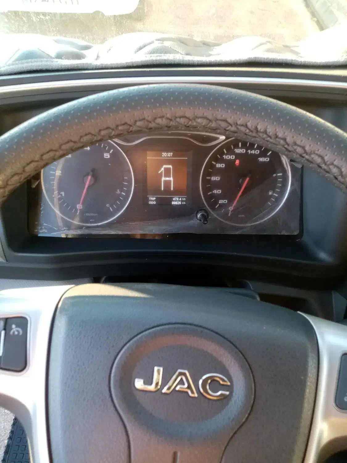 جک ۹تن مدل ۴۰۴|خودرو سنگین|تایباد, |دیوار