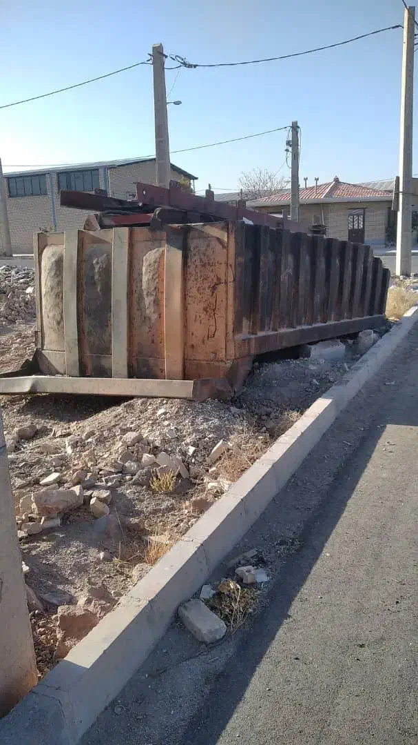 اتاق کمپرسی جهت لاشه کشی طرح دامتراک|ماشین‌آلات صنعتی|دلیجان, |دیوار