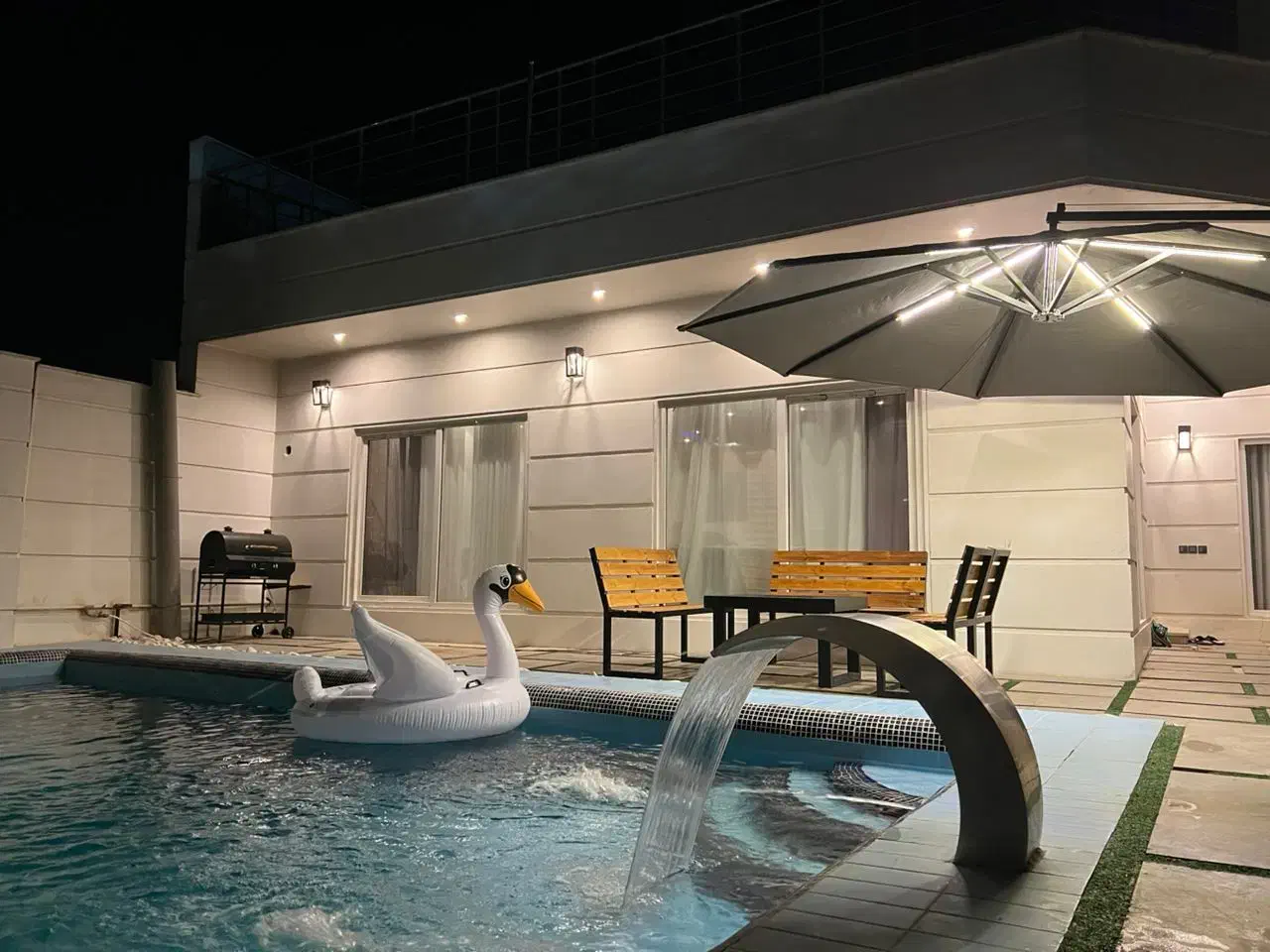 اجاره روزانه ویلا استخر آبگرم کردان سهیلیه|اجارهٔ کوتاه‌مدت ویلا و باغ|هشتگرد, شهرک سهیلیه|دیوار