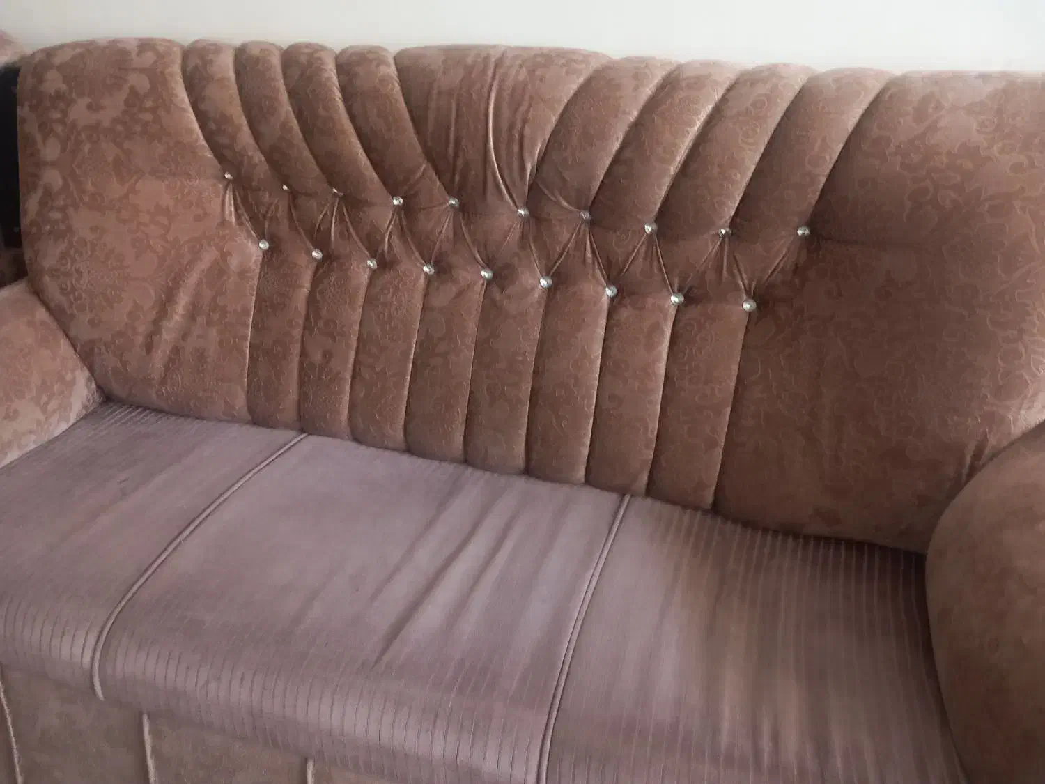 مبل راحتی خونگی درحد با میزهاش|مبلمان خانگی و میز عسلی|سبزوار, شرق کال جنوبی (شمس آبادی)|دیوار