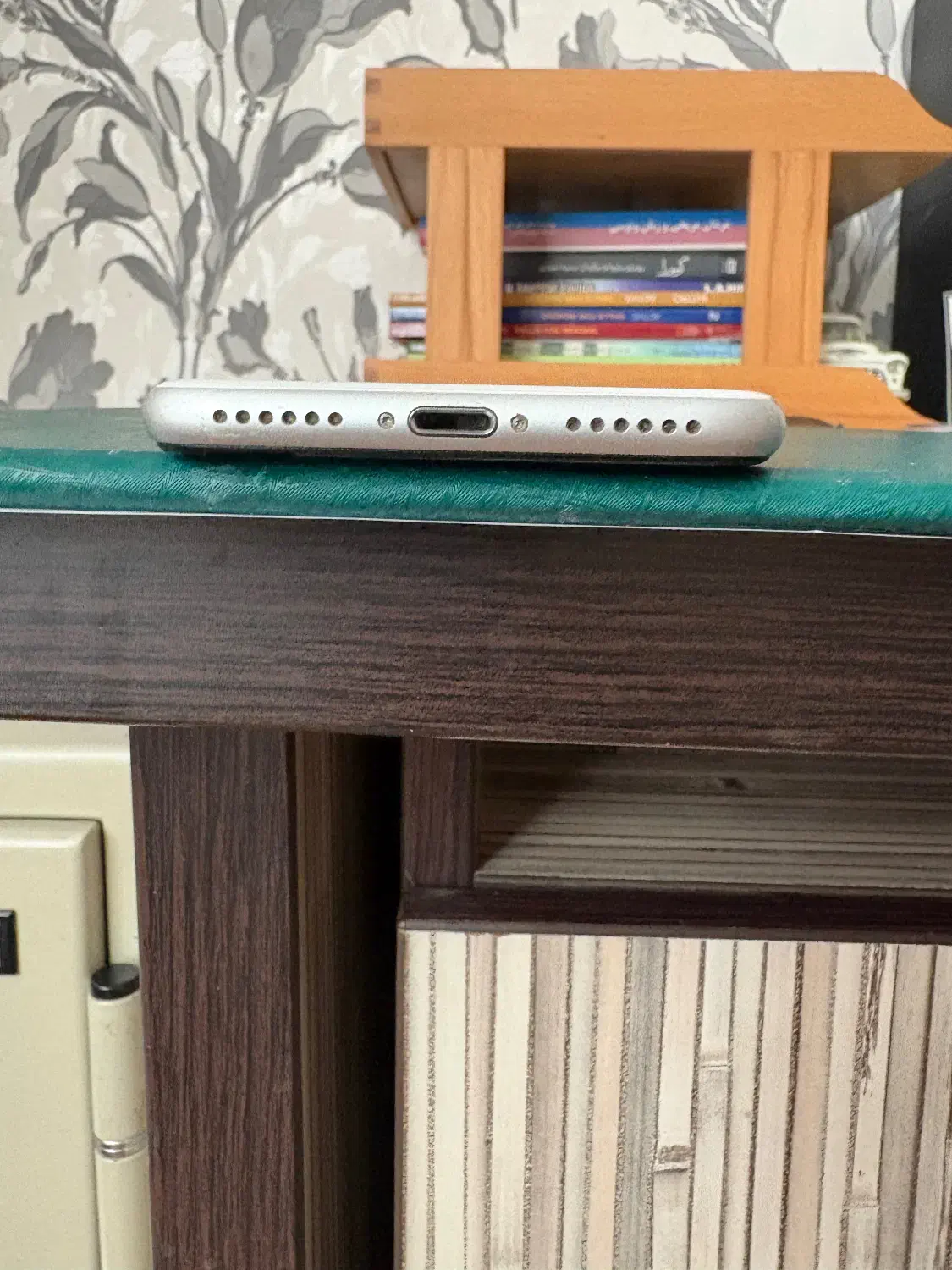 آیفون SE 2020 128|موبایل|رشت, بلوار گیلان|دیوار