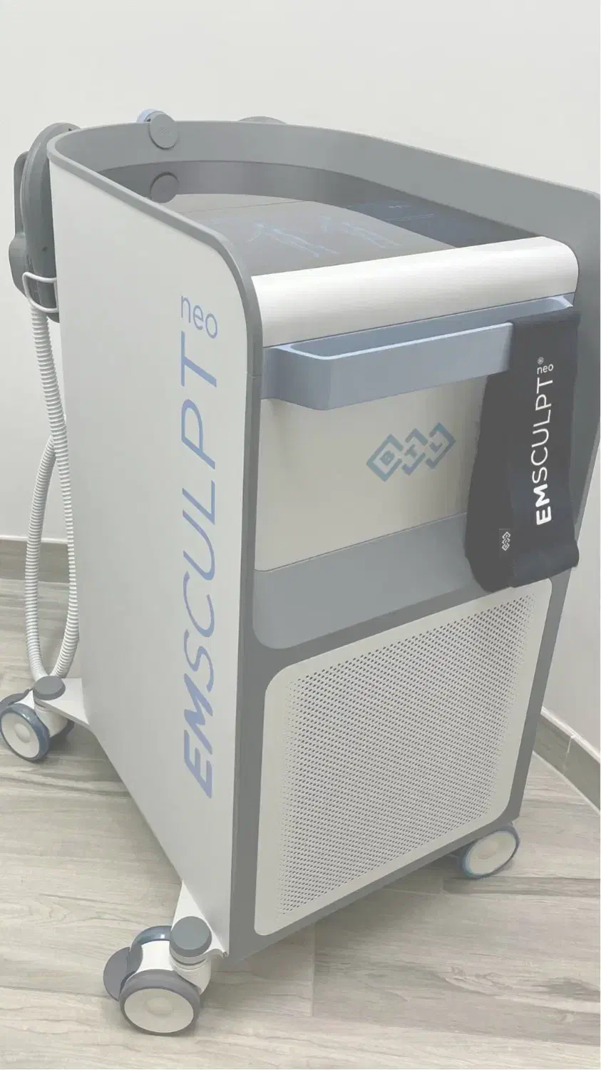 دستگاه عضله سازی EMS Neo Sculpt|آرایشی، بهداشتی، درمانی|رشت, آب و برق|دیوار