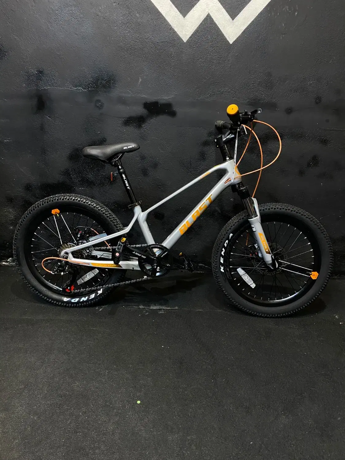 دوچرخه سایز ۲۰ بلست مدل Lionel فوق حرفه ای منیزیم|دوچرخه، اسکیت، اسکوتر|رشت, باهنر|دیوار