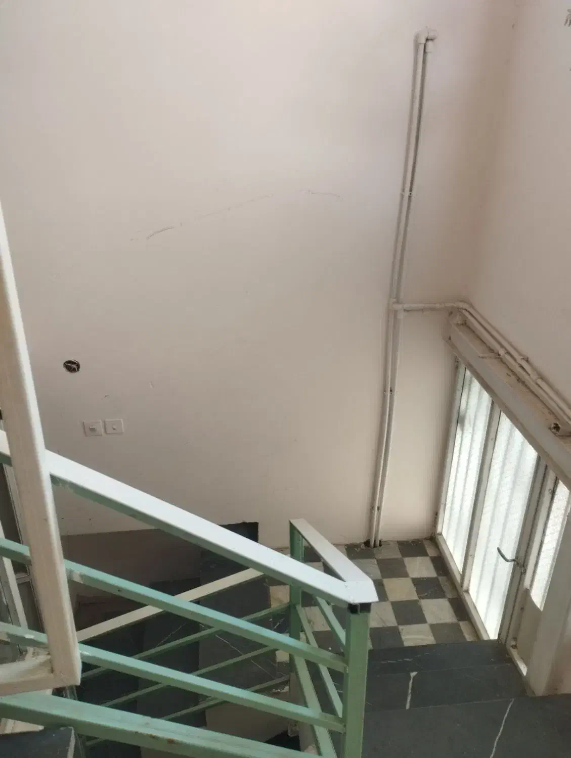 آپارتمان با تمام وسایل برای دانشجو اسدآبادی|اجارهٔ آپارتمان|کرمان, |دیوار