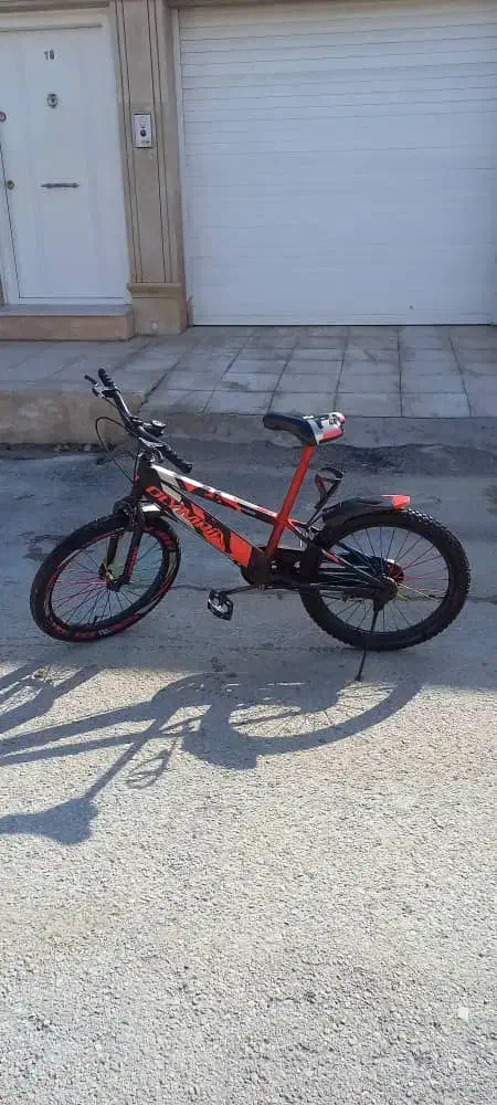 دوچرخه ۲۰ در حد نو سالم تمیز|دوچرخه، اسکیت، اسکوتر|بندرعباس, |دیوار