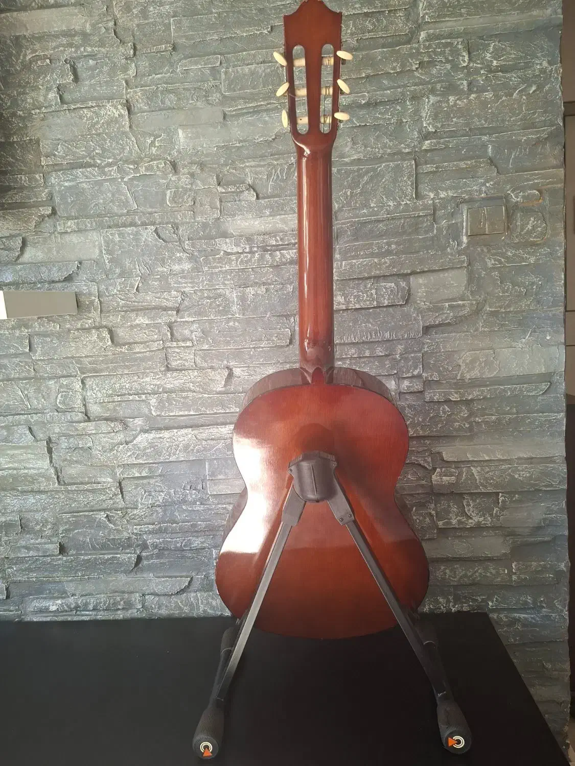 گیتار یاماها YAMAHA C40|گیتار، بیس، امپلیفایر|کرج, فاز ۴ مهرشهر|دیوار