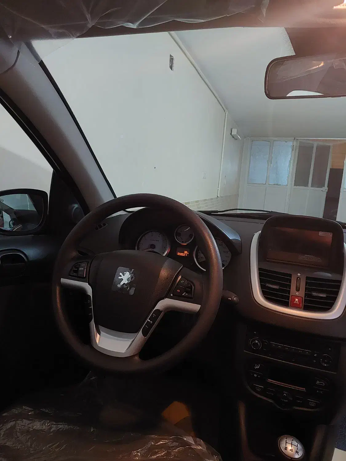 207 tu3 مشکی|خودرو سواری و وانت|شیراز, شهرک قمشه|دیوار