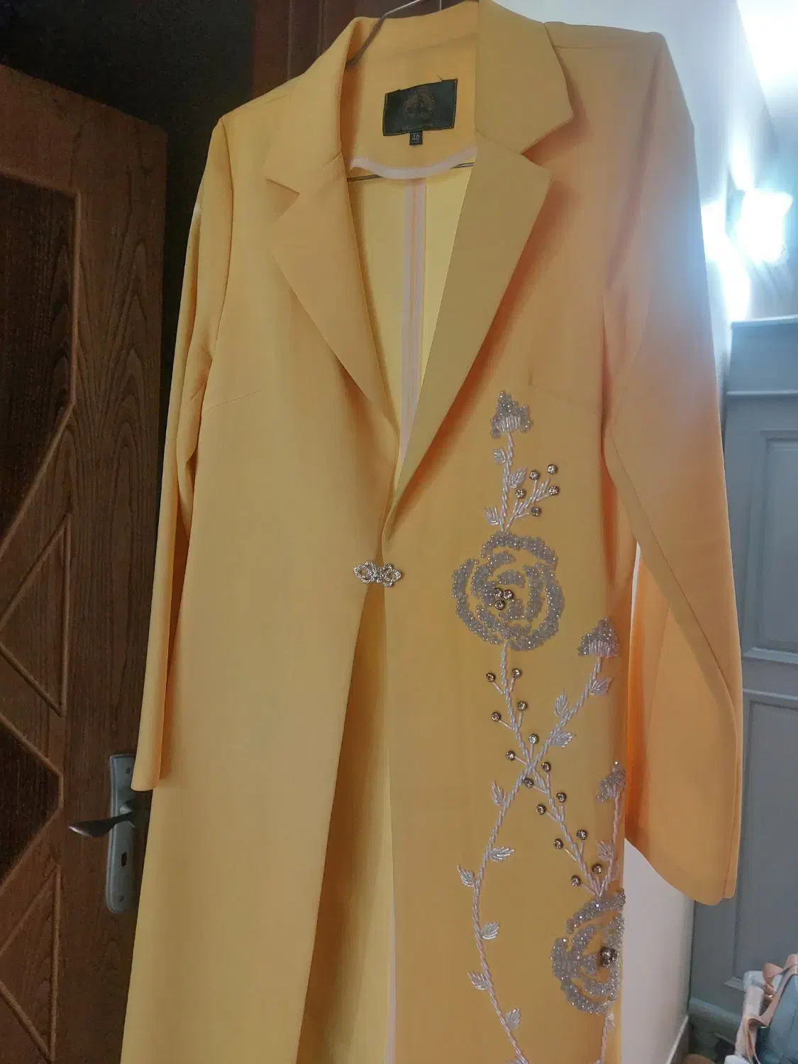 مانتو مجلسی|لباس|اصفهان, خرم|دیوار