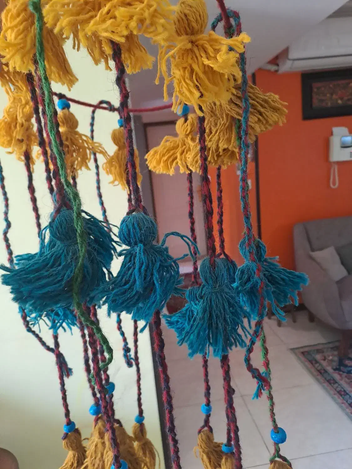 آویز چراغ سنتی|لوستر و چراغ آویز|پرند, فاز ۳|دیوار