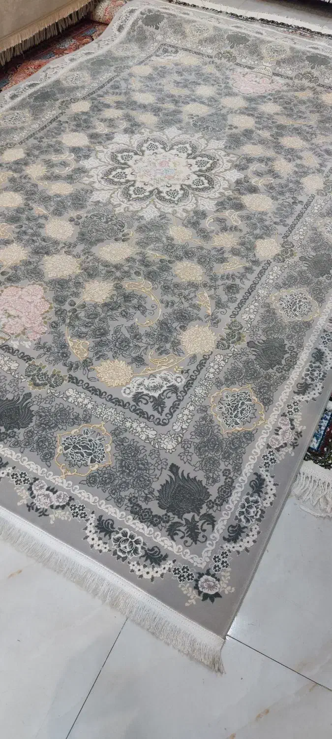 ۲ تخته فرش ۶متری ۷۰۰ شانه تراکم ۲۵۵۰|فرش|نسیمشهر, |دیوار