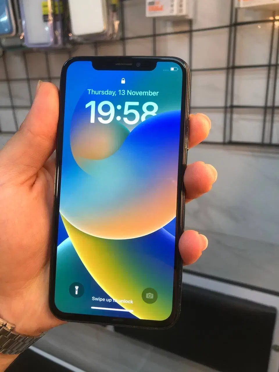 ایفونX|موبایل|رشت, معلم|دیوار