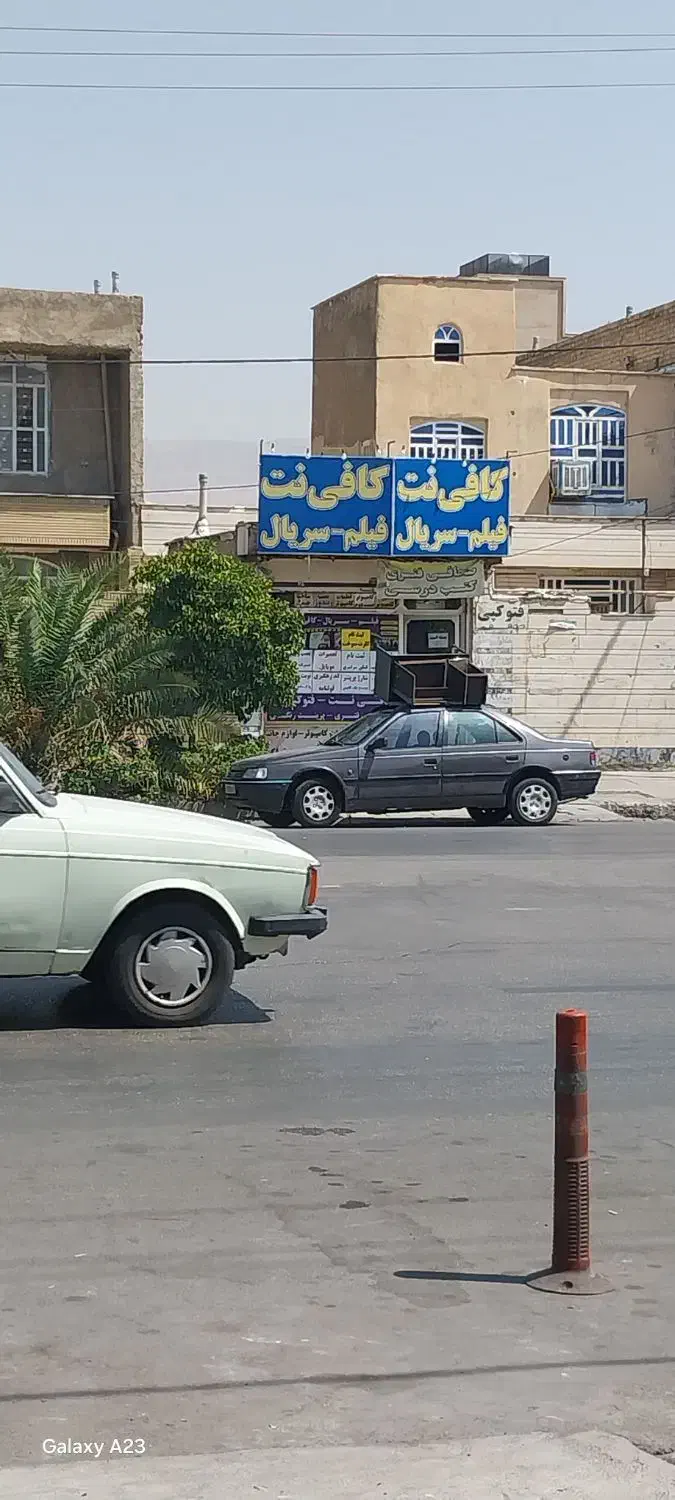 مغازه۱۸ متری براصلی بلوارارتش/مقر/رازی|اجارهٔ مغازه و غرفه|شیراز, کوزه گری|دیوار