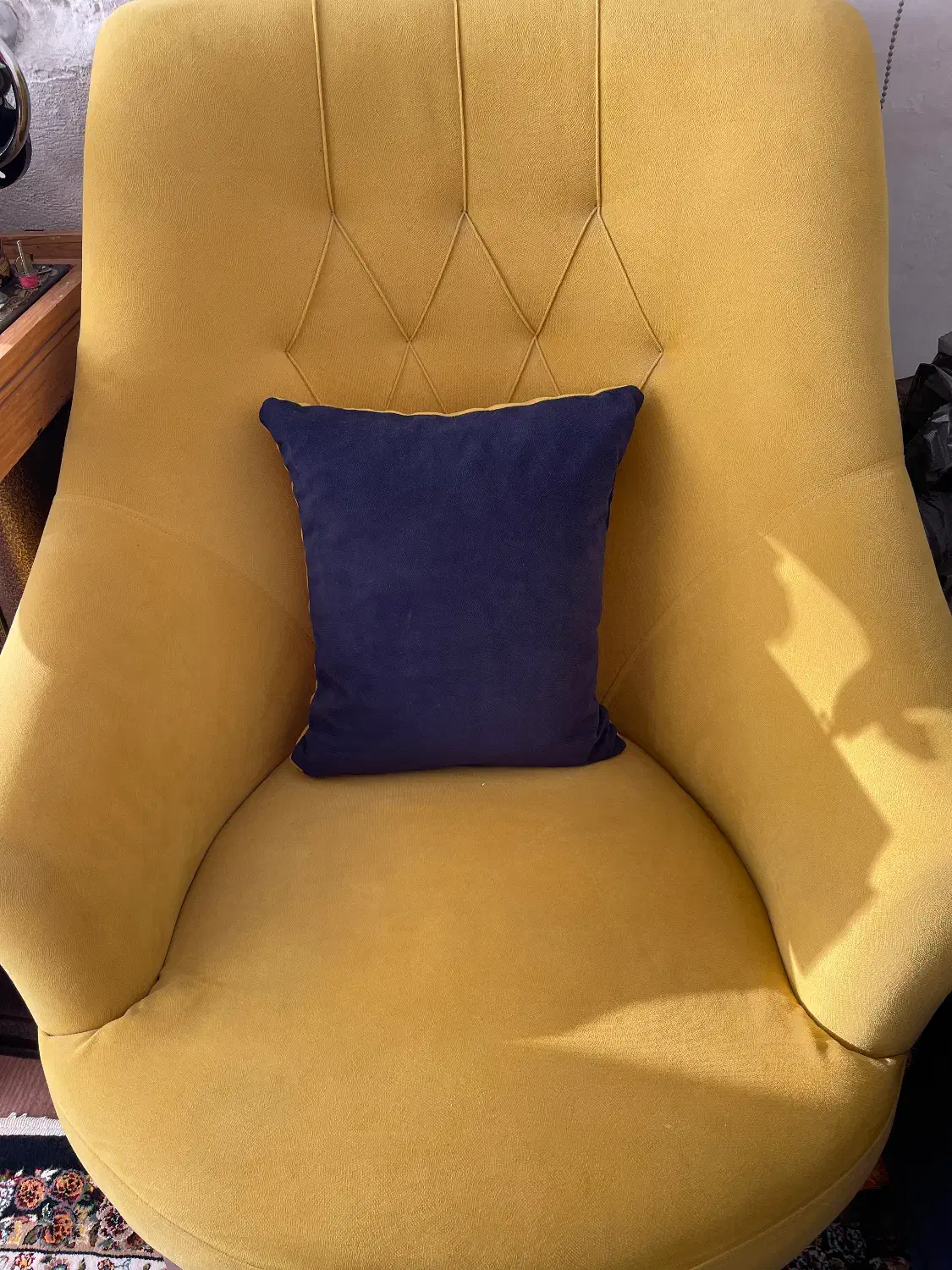 مبل هفت نفره تمیز|مبلمان خانگی و میز عسلی|اصفهان, ارزنان|دیوار