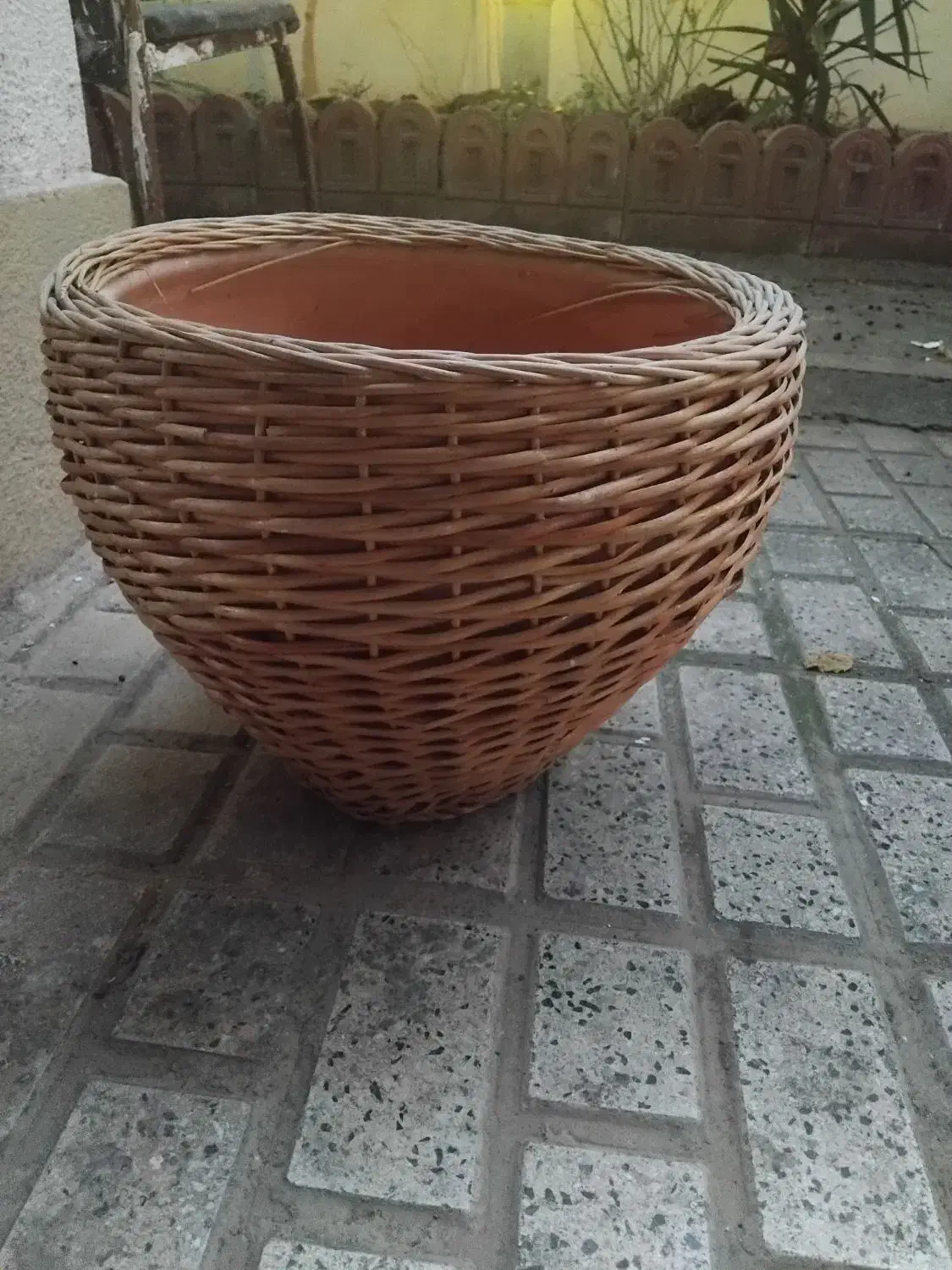 گلدان سفالی|صنایع دستی و سایر لوازم تزئینی|گرگان, |دیوار