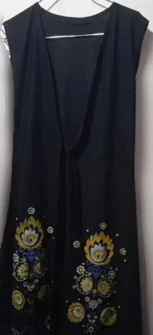 پلیور و دوتا وست|لباس|سمنان, |دیوار