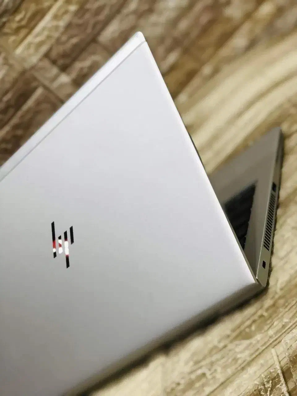 لب تاپ|رایانه همراه|رشت, پل تالشان|دیوار