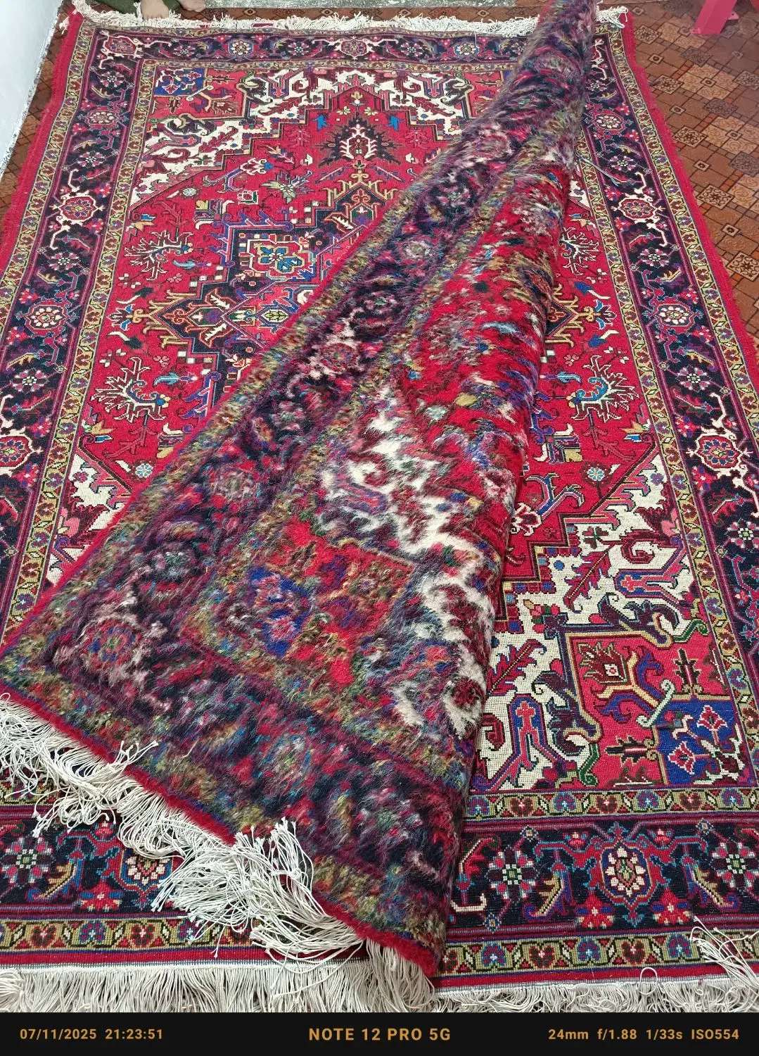 فرش هریس تاجری|فرش|بستان آباد, |دیوار