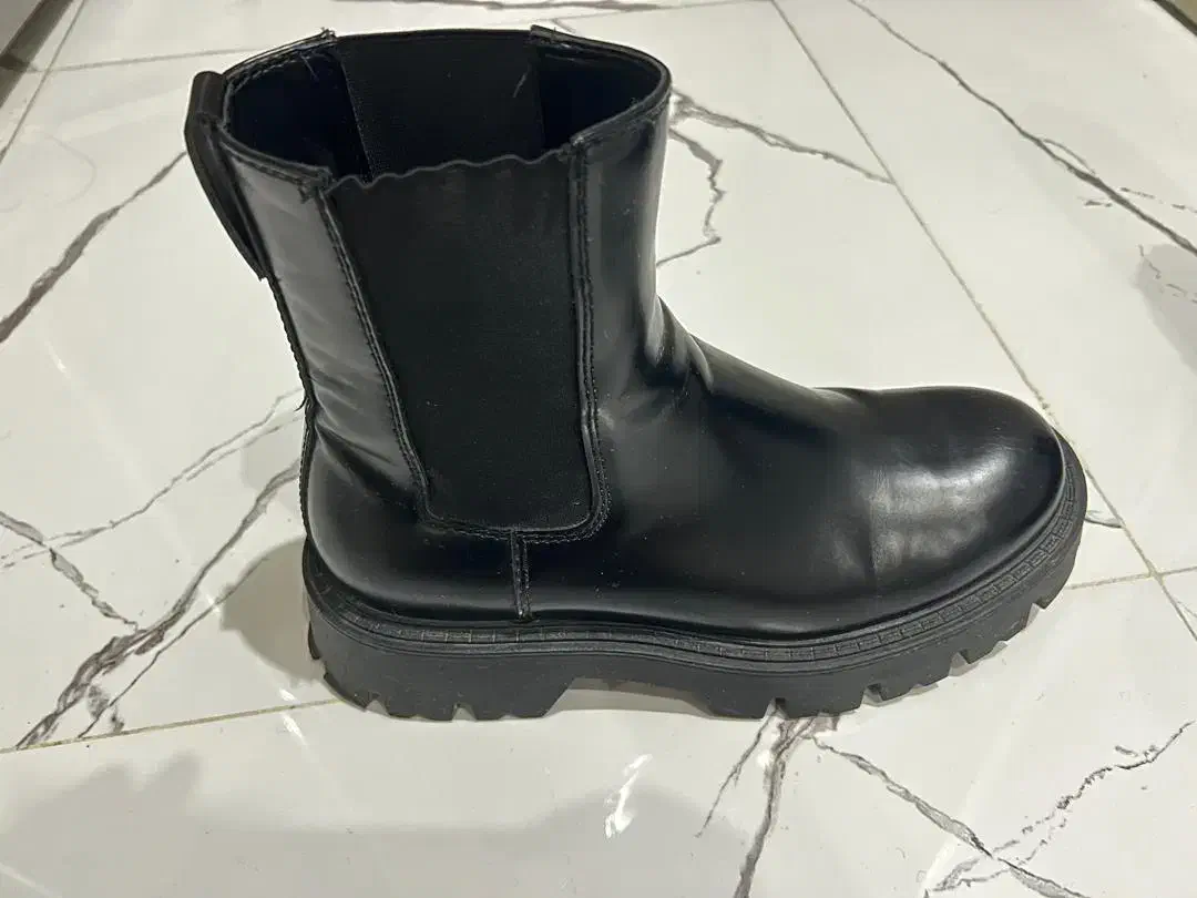 بوت مردانه  های کپی زارا|کیف، کفش، کمربند|محمدشهر, همایون ویلا|دیوار