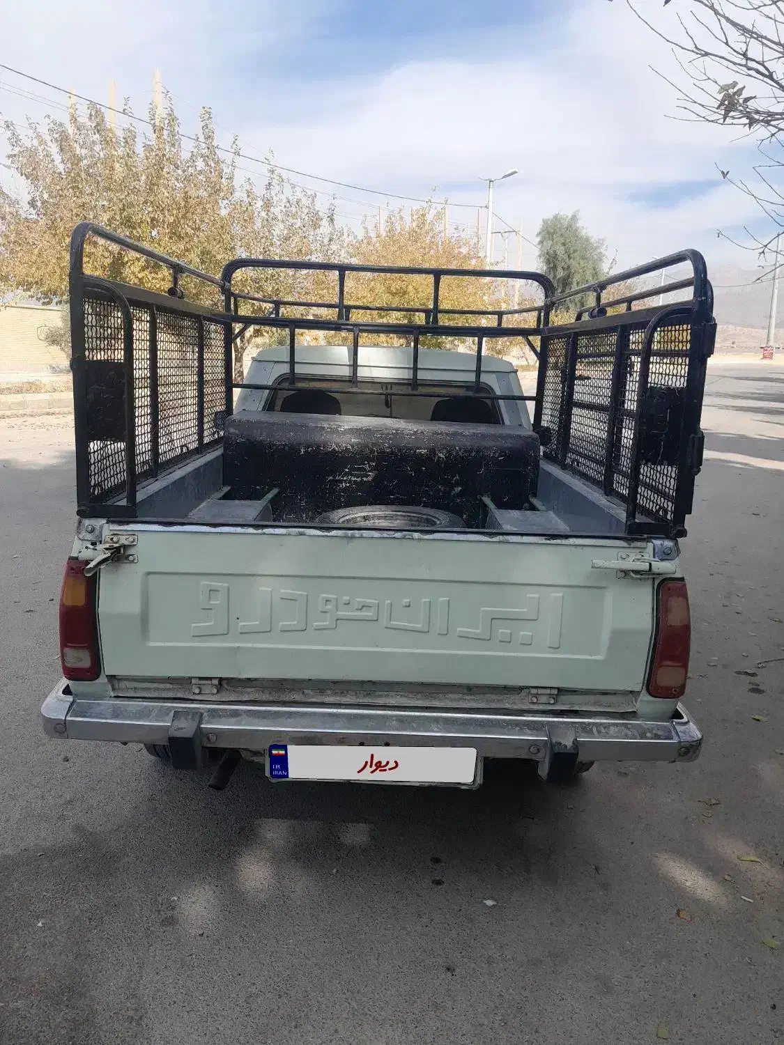 فروش وانت پیکان تمیز و سرحال ۸۹|خودرو سواری و وانت|شیراز, شهرک مطهری|دیوار