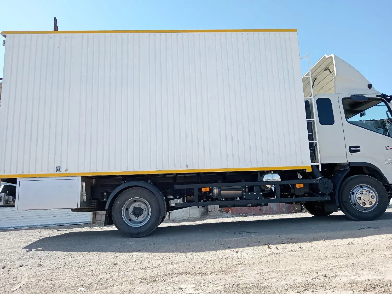 ساخت انواع اتاق کامیونت|قطعات یدکی و لوازم جانبی|سبزوار, قلعه‌نو دهزار|دیوار