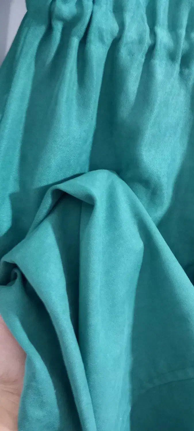 بارونی بلند|لباس|همدان, |دیوار