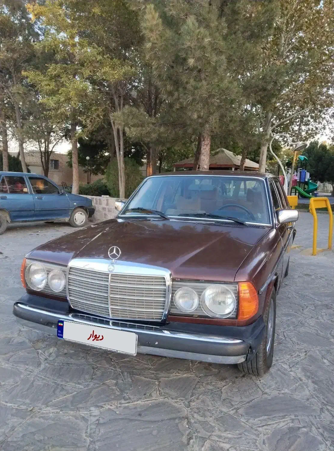 مرسدس بنز دانشجویی E230 W123 مدل 1979|خودرو سواری و وانت|مشهد, دانشجو|دیوار