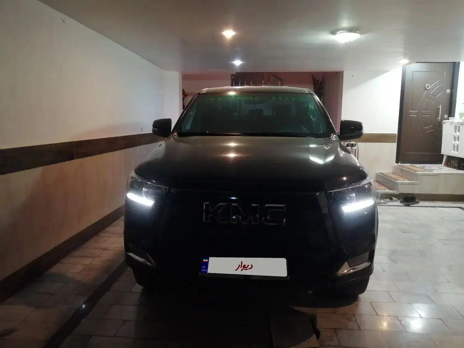 کی ام سی t8 401|خودرو سواری و وانت|اسفراین, |دیوار