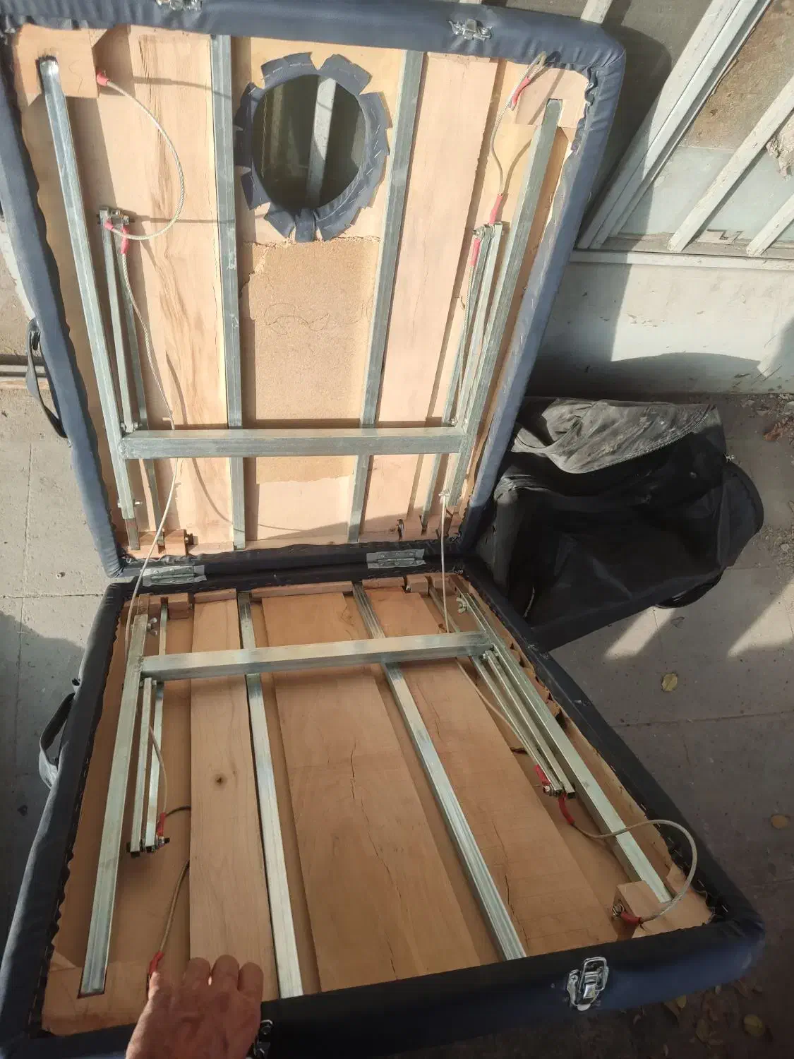 تخت ماساژ تاشو حجامت پاراوان بخاری اجاغ گاز خواب|حراج|اصفهان, خرم|دیوار