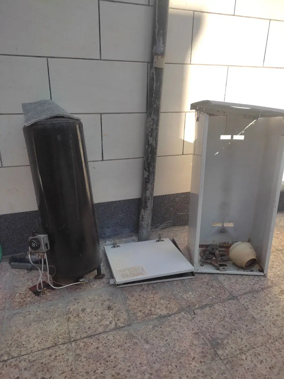 ابگرمکن|آبگرمکن، پکیج، شوفاژ|دوگنبدان, |دیوار