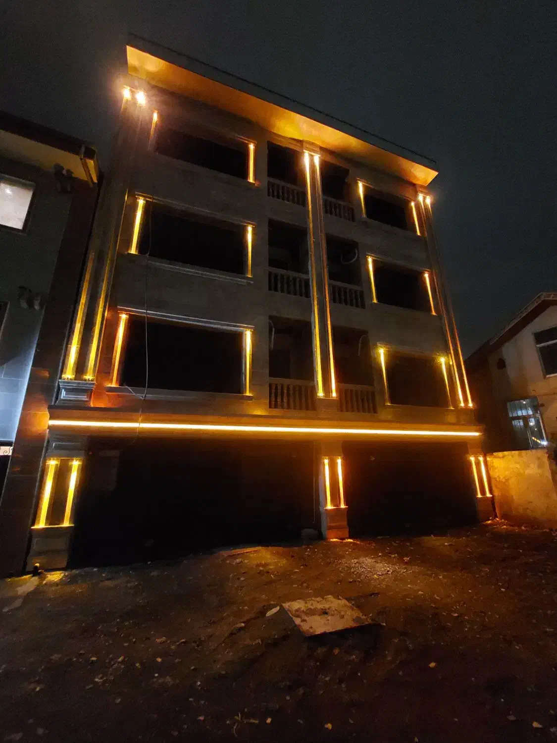 سنگ کاری نما و سرامیک کاری|خدمات پیشه و مهارت|لنگرود, |دیوار