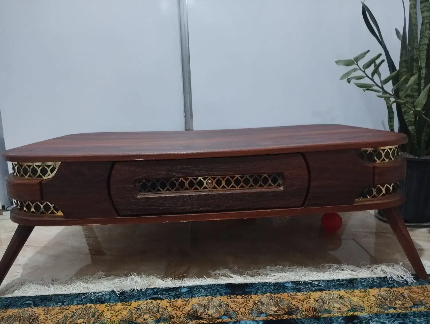 میز وسط مبل همراه با سه عدد عسلی|مبلمان خانگی و میز عسلی|آمل, |دیوار