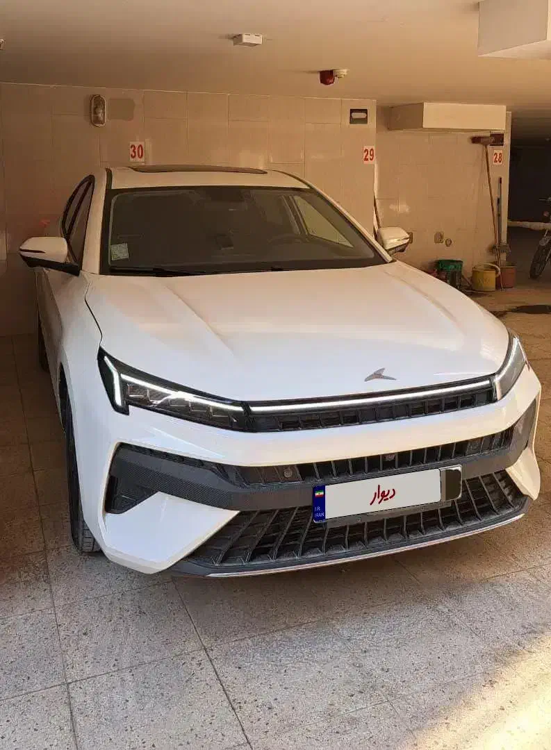 کی ام سی j7|خودرو سواری و وانت|اصفهان, فروردین|دیوار