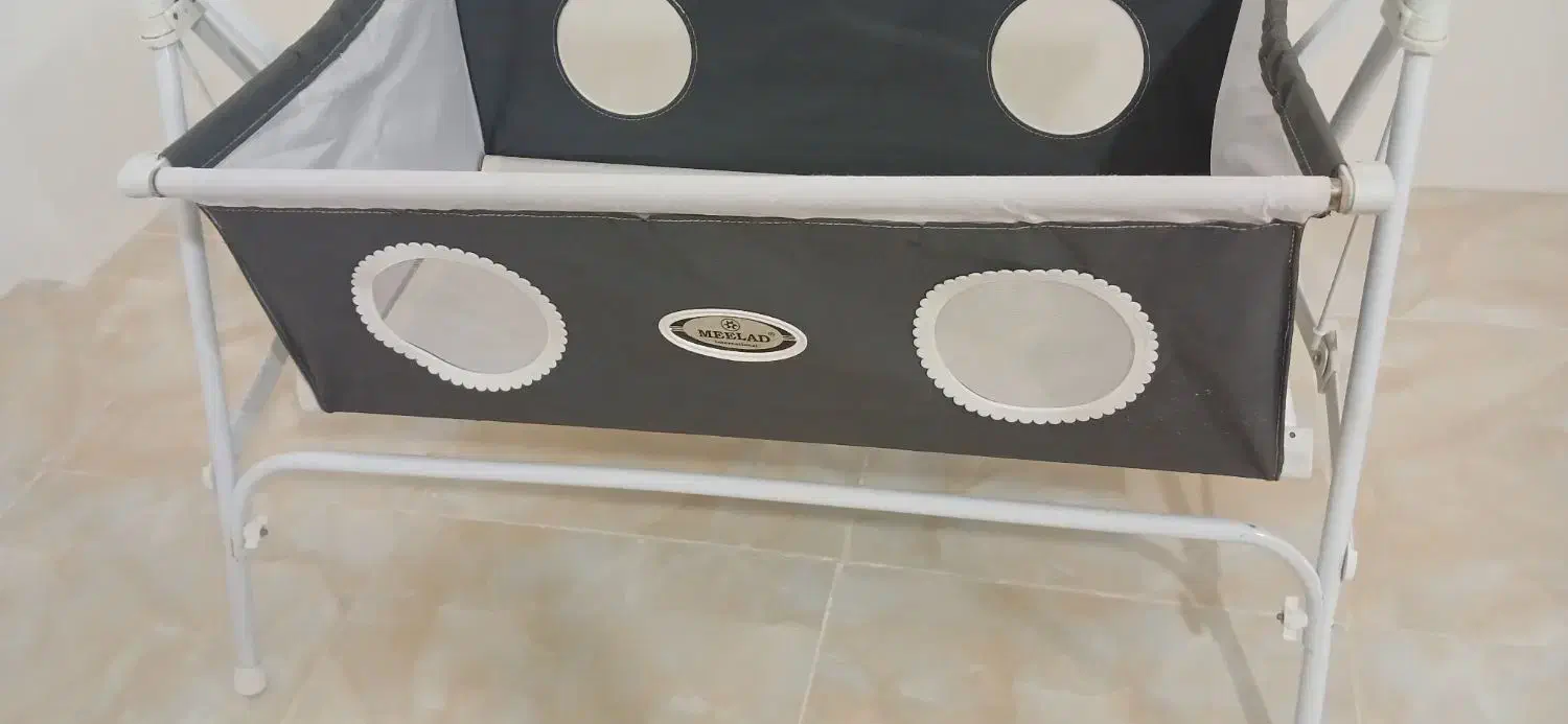 گهواره میلاد اورجینال|تخت و صندلی بچه|کرمانشاه, |دیوار