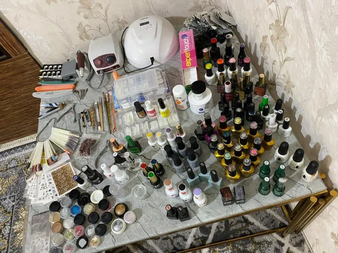 وسایل کامل کاشت ناخن|آرایشگاه و سالن‌های زیبایی|کرمانشاه, |دیوار